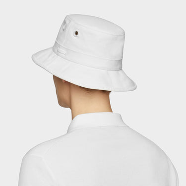 #colour_white